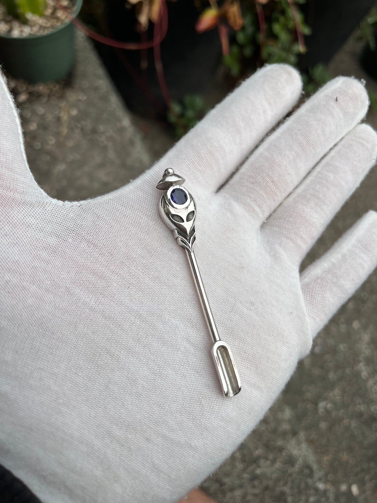 Alien Snuff Device