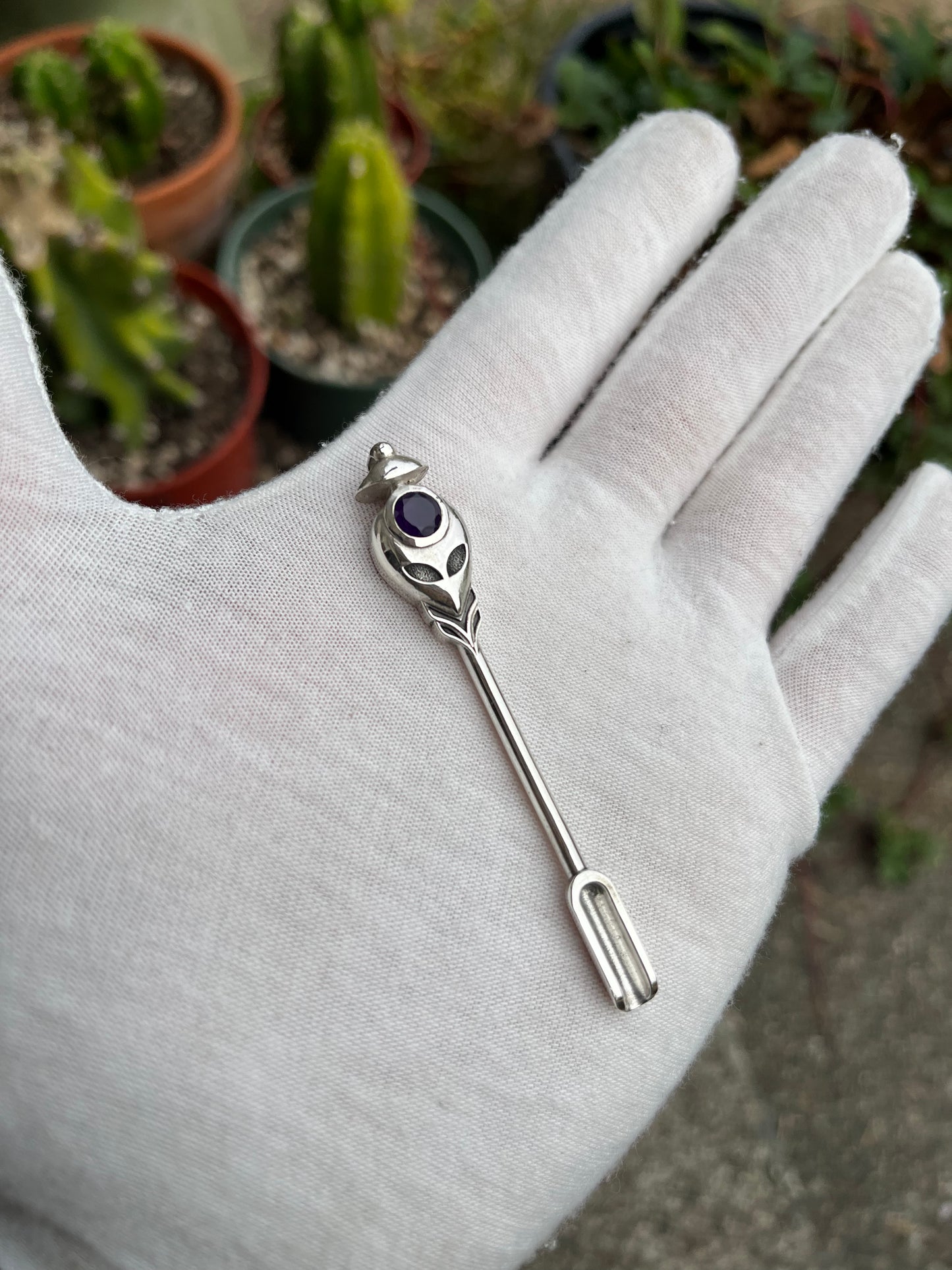 Alien Snuff Device